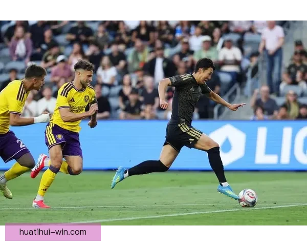 孙兴慜闪耀半场贡献四助攻助球队五球大胜